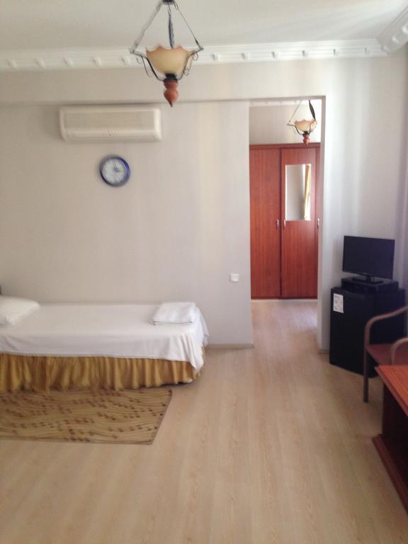 Hotel Atasayan Gebze Buitenkant foto
