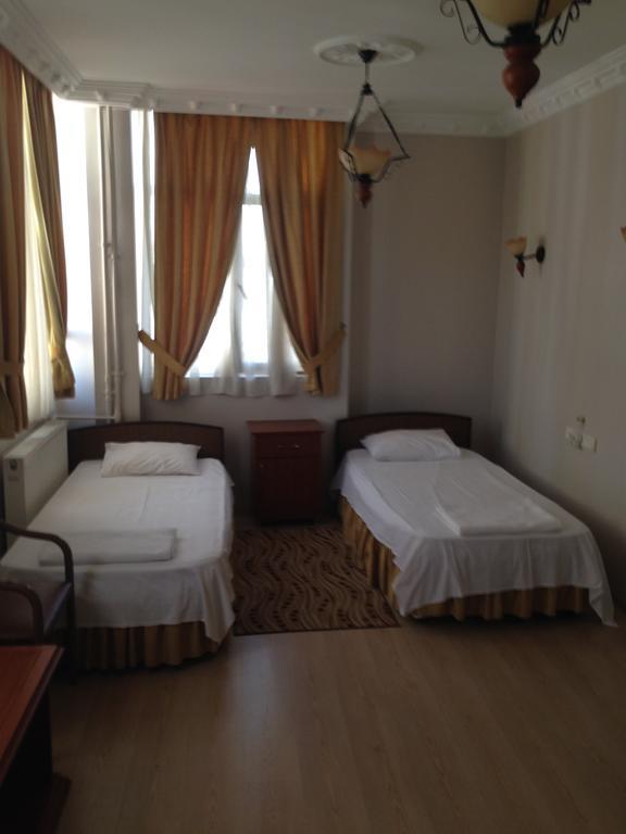 Hotel Atasayan Gebze Buitenkant foto